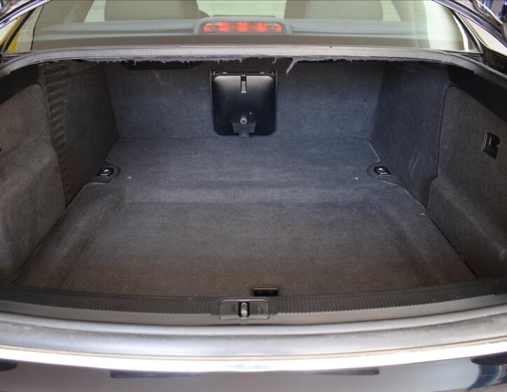 Audi S8 Sedan 4,2 l 265 kw