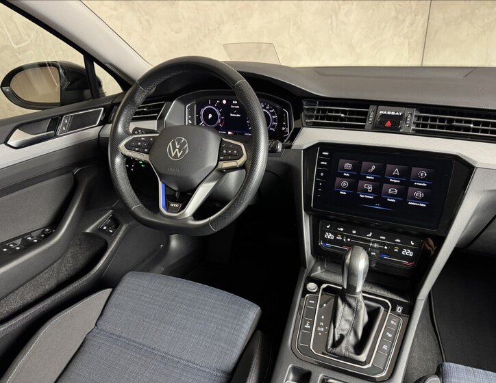 Volkswagen Passat 19