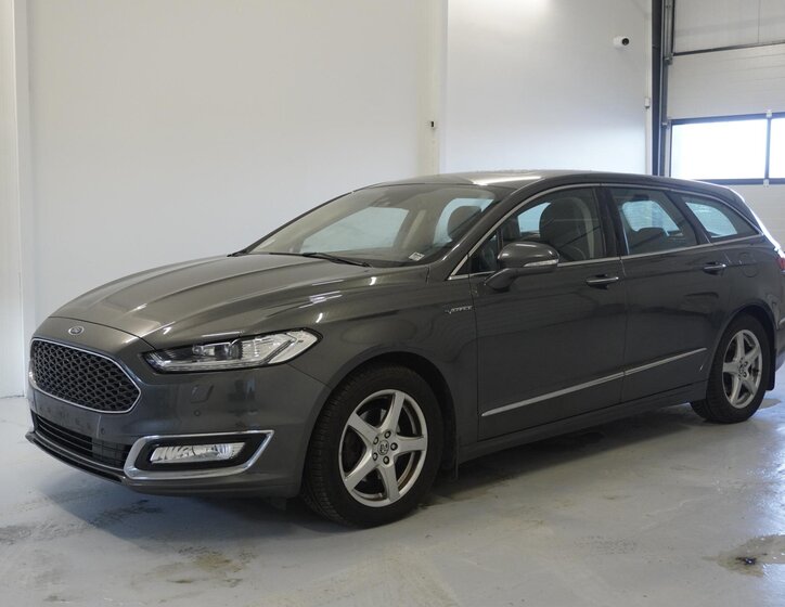 Ford Mondeo Kombi 2,0 l 179 kw