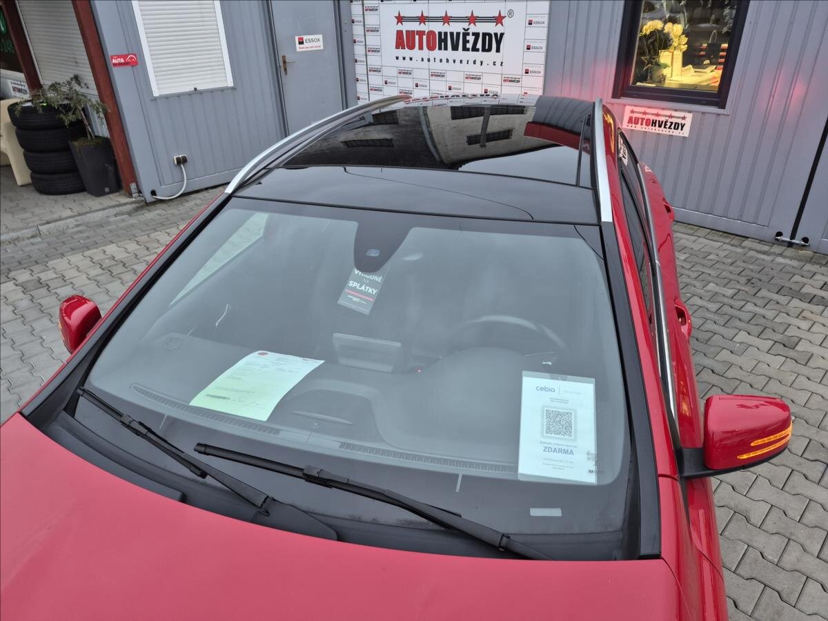 Mercedes-Benz GLA SUV / Terénní 1,6 l 115 kw