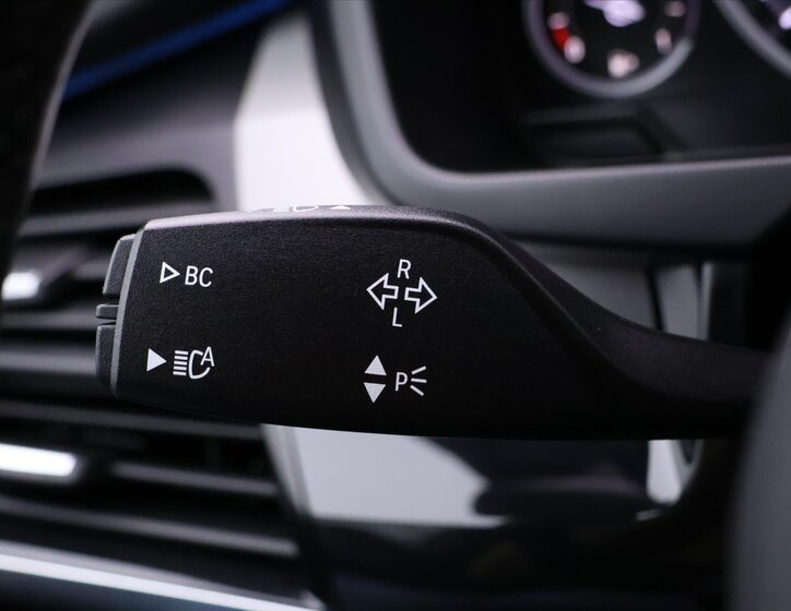 BMW X5 SUV / Terénní 3,0 l 230 kw