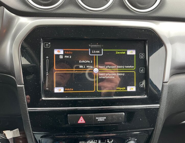 Suzuki Vitara SUV 1,4 l 103 kw