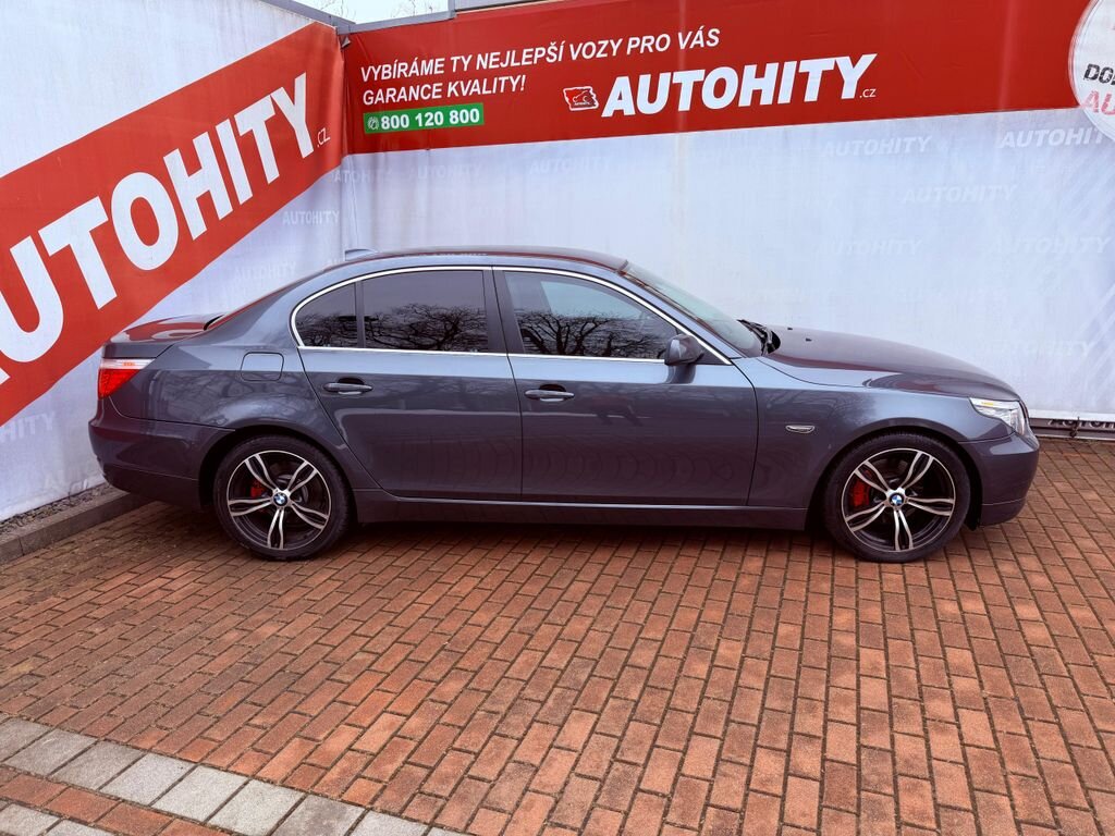 BMW Řada 5 Sedan 3,0 l 145 kw