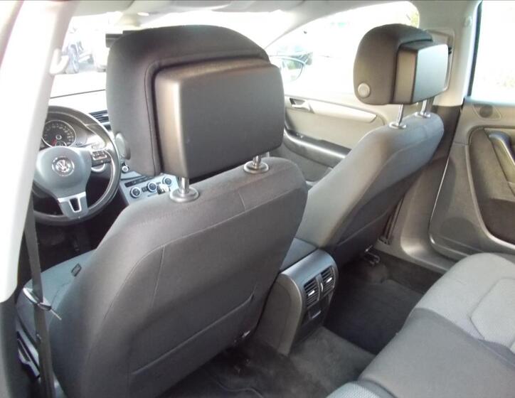 Volkswagen Passat 14