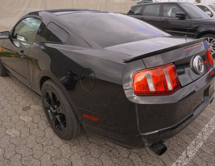 Ford Mustang 14