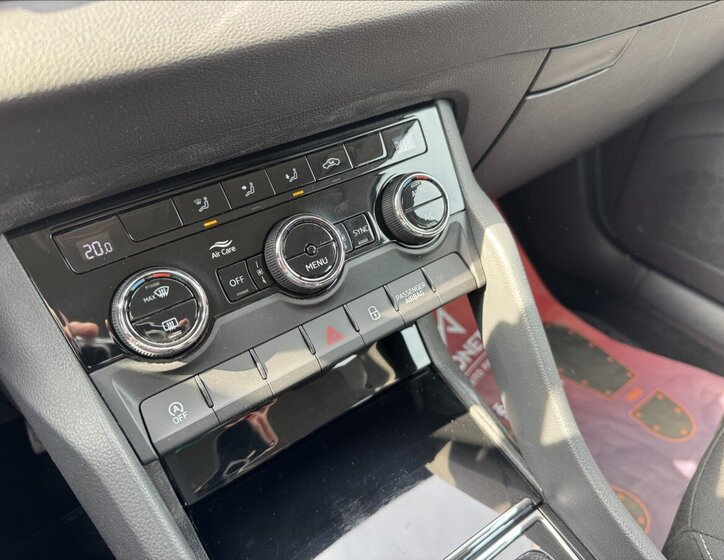 Škoda Karoq Kombi 1,6 l 85 kw