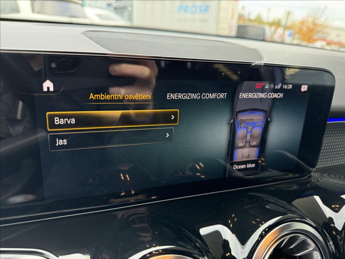 Mercedes-Benz GLB SUV 1,3 l 120 kw