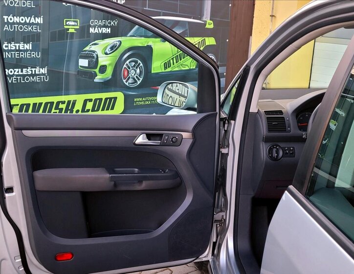 Volkswagen Touran MPV 1,9 l 77 kw