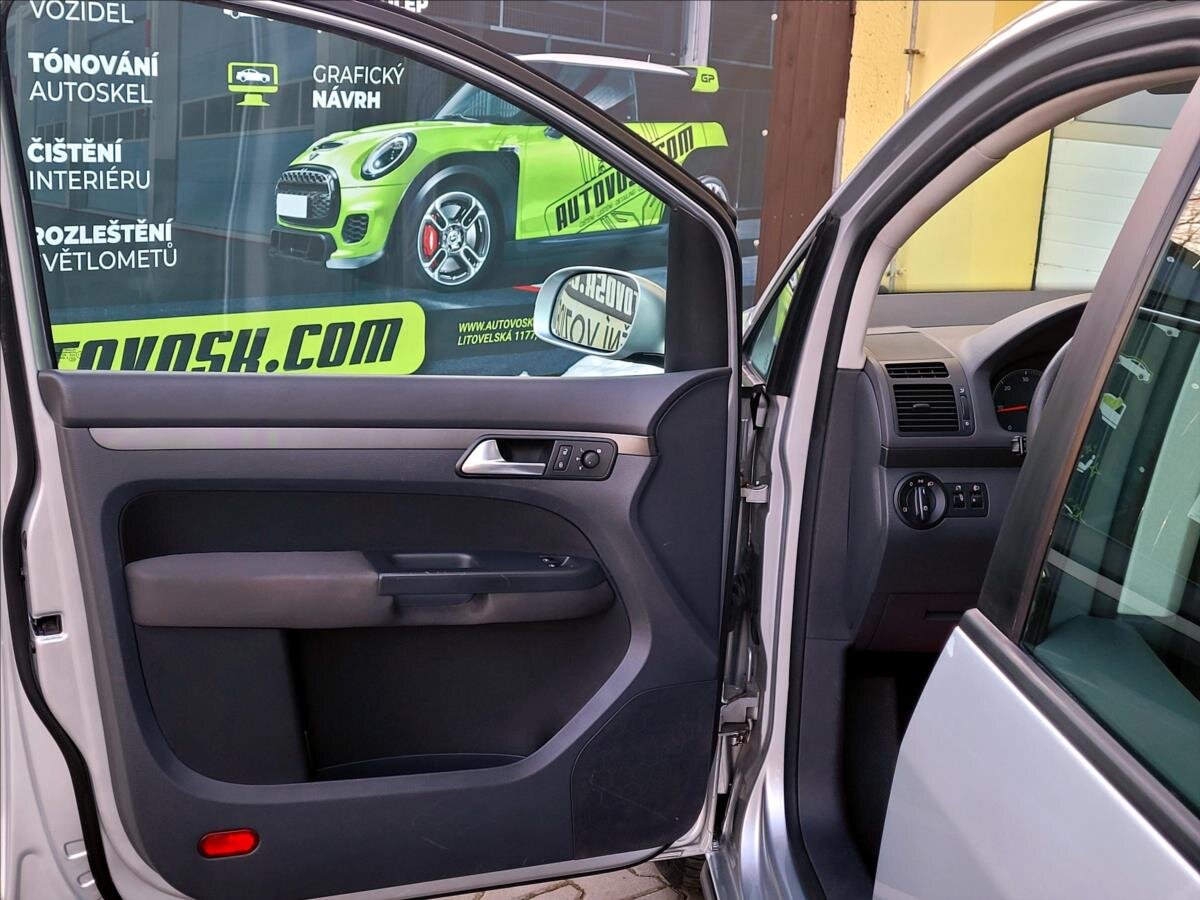 Volkswagen Touran MPV 1,9 l 77 kw