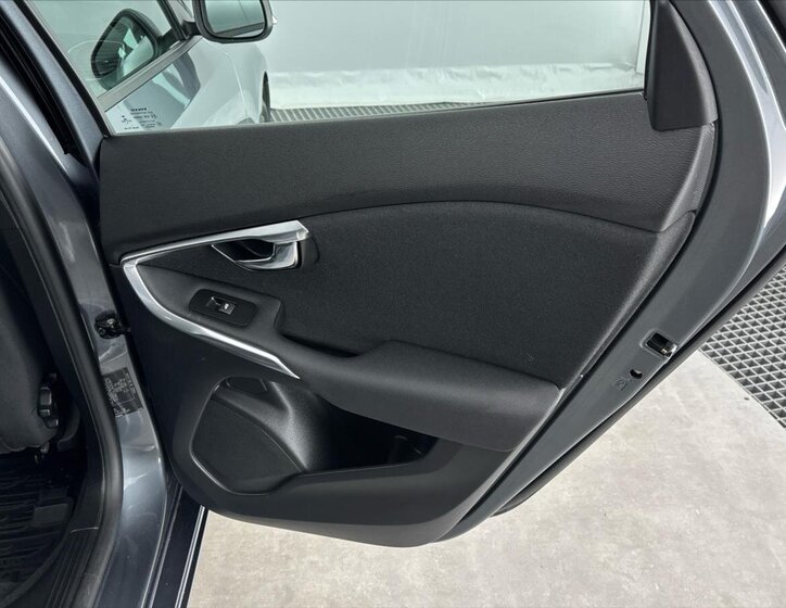 Volvo V40 Hatchback 2,0 l 88 kw