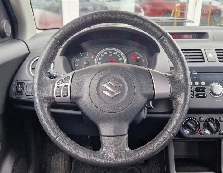 Suzuki Swift Hatchback 1,2 l 55 kw