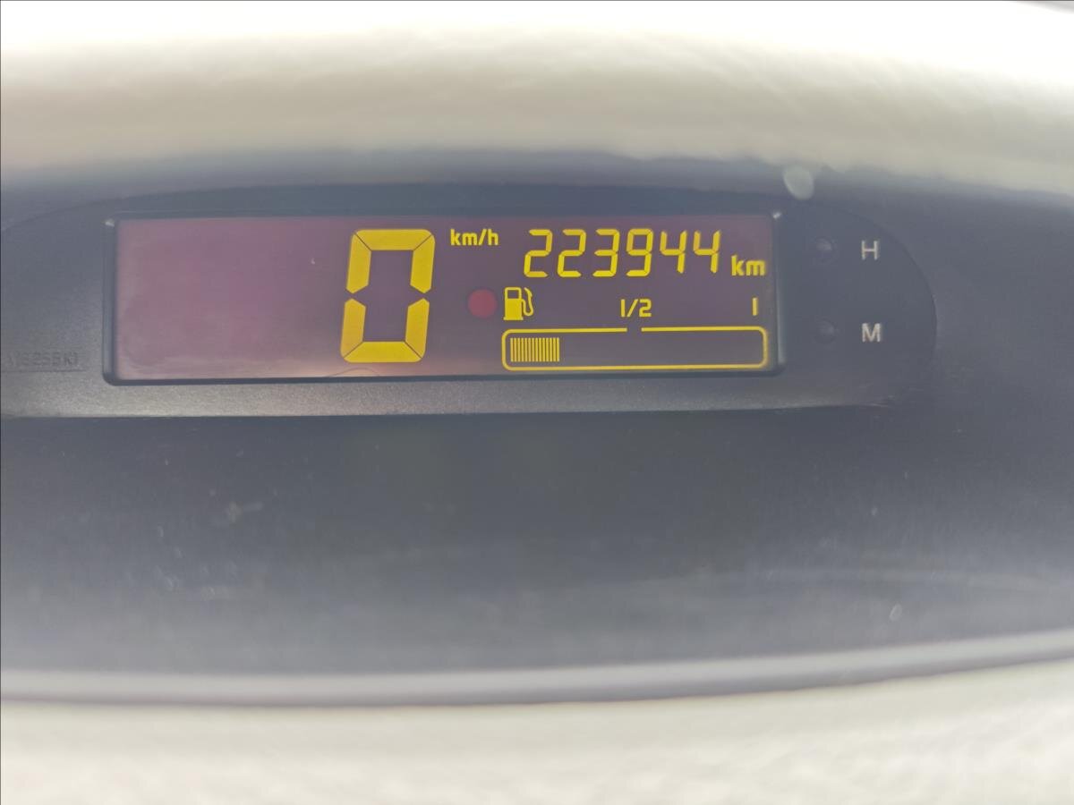 Renault Twingo Hatchback 1,1 l 43 kw