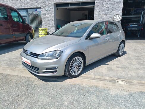 Volkswagen Golf Kombi 2,0 l 110 kw