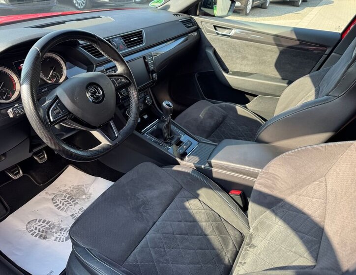 Škoda Superb Kombi 1,4 l 110 kw