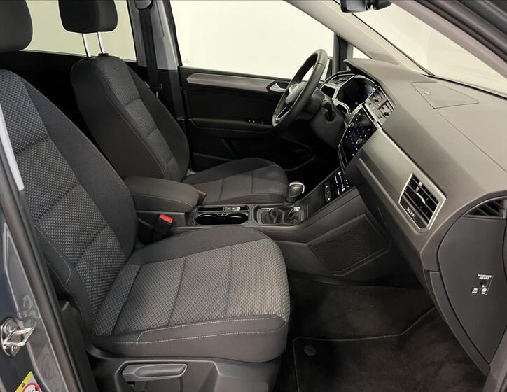 Volkswagen Touran 22