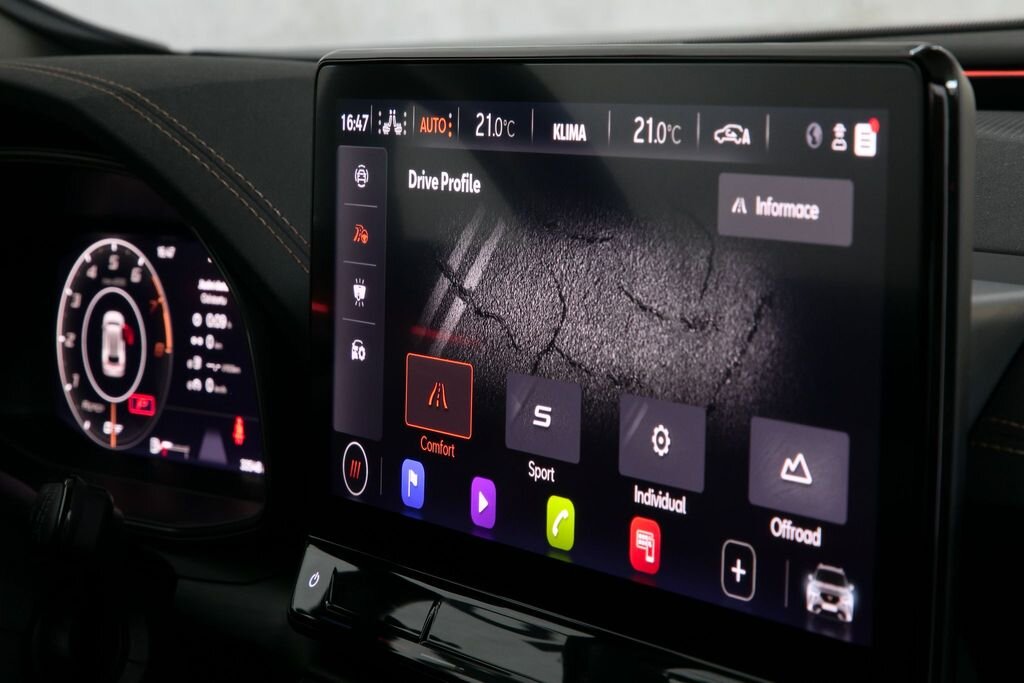 Cupra Formentor SUV / Terénní 2,0 l 140 kw