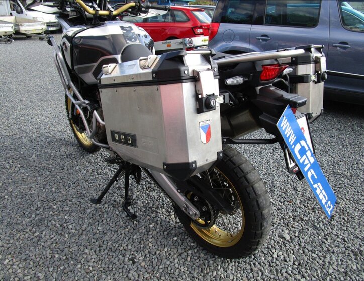 Honda Ostatní Ostatní 998,0 70 kw