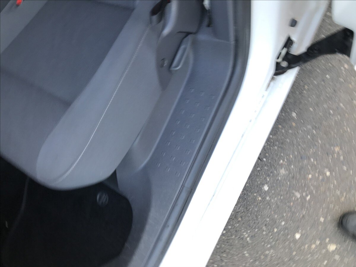 Volkswagen Caddy Kombi 2,0 l 80 kw