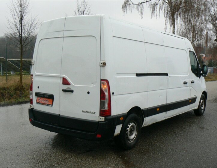 Renault Master 4