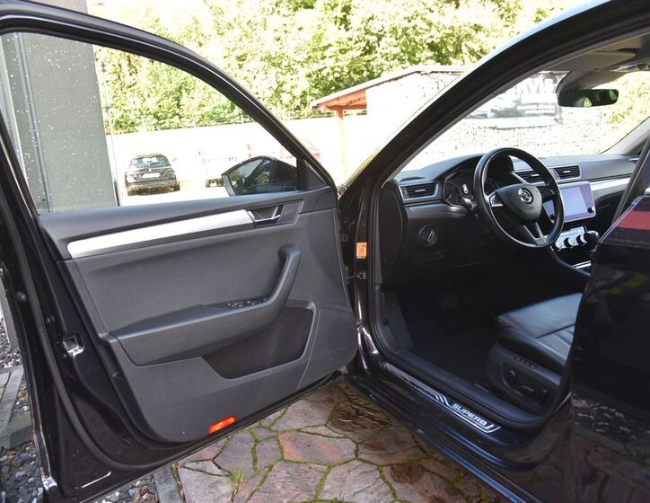 Škoda Superb 13