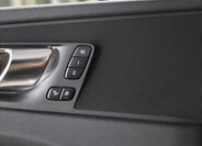 Volvo XC60 SUV / Terénní 2,0 l 145 kw