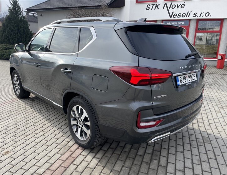 SsangYong Rexton Kombi 2,2 l 148 kw