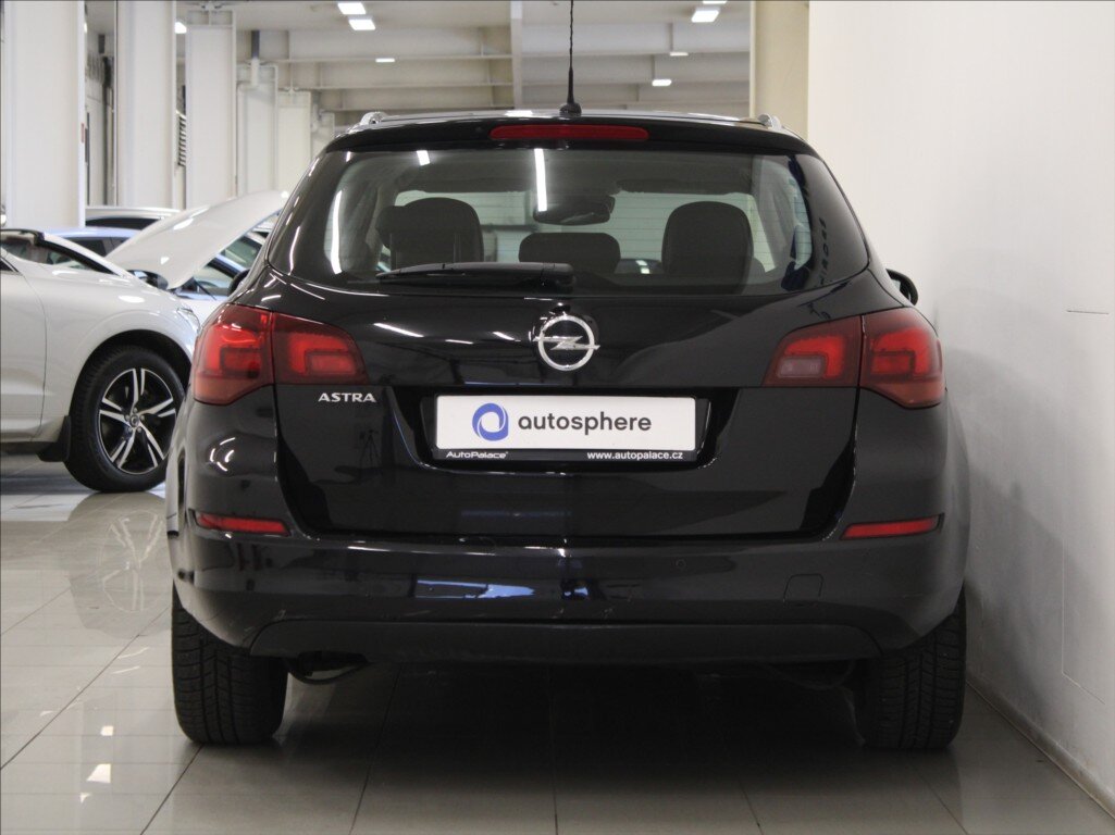 Opel Astra Kombi 1,6 l 85 kw