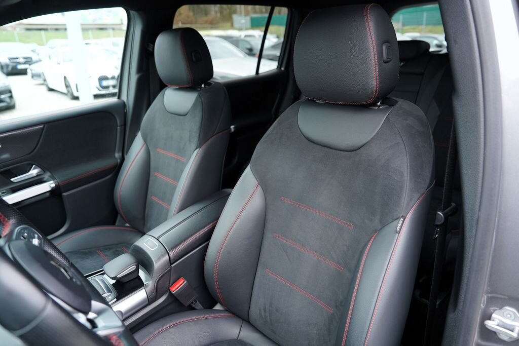 Mercedes-Benz GLB SUV / Terénní 2,0 l 110 kw