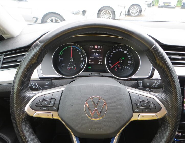 Volkswagen Passat 23