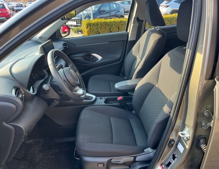 Toyota Yaris Cross SUV / Terénní 1,5 l 68 kw