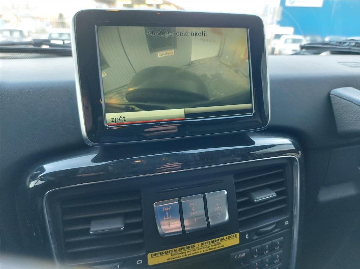 Mercedes-Benz Třídy G SUV / Terénní 3,0 l 155 kw