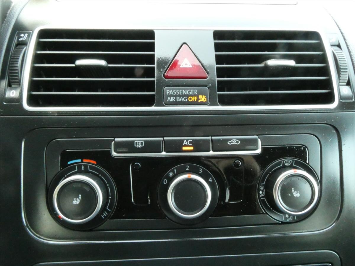 Volkswagen Touran MPV 2,0 l 103 kw