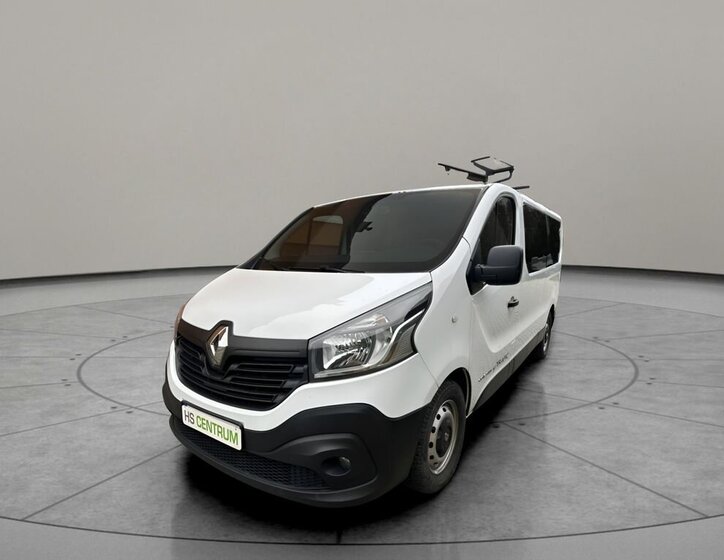 Renault Trafic 10