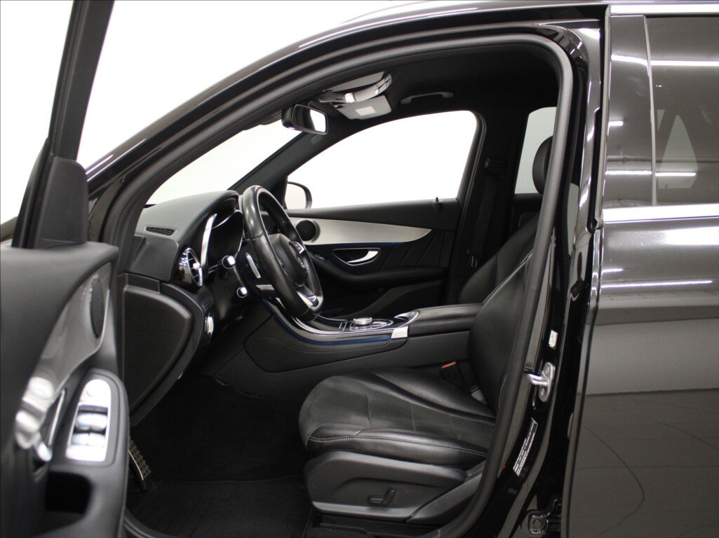 Mercedes-Benz GLC SUV 3,0 l 190 kw