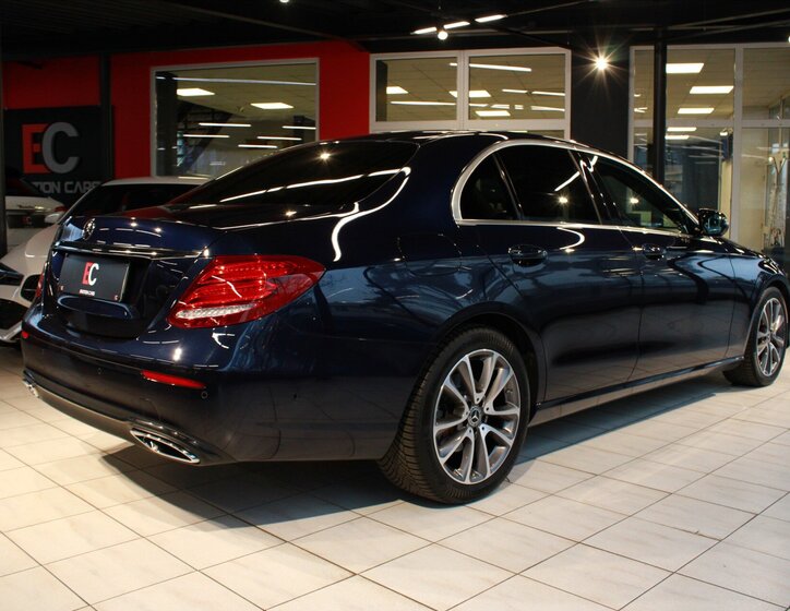 Mercedes-Benz Třídy E Sedan 1,6 l 118 kw