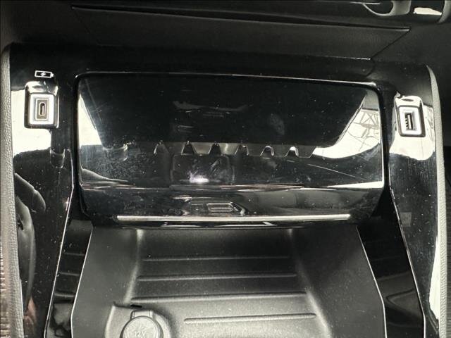 Peugeot 2008 SUV 0,0 100 kw