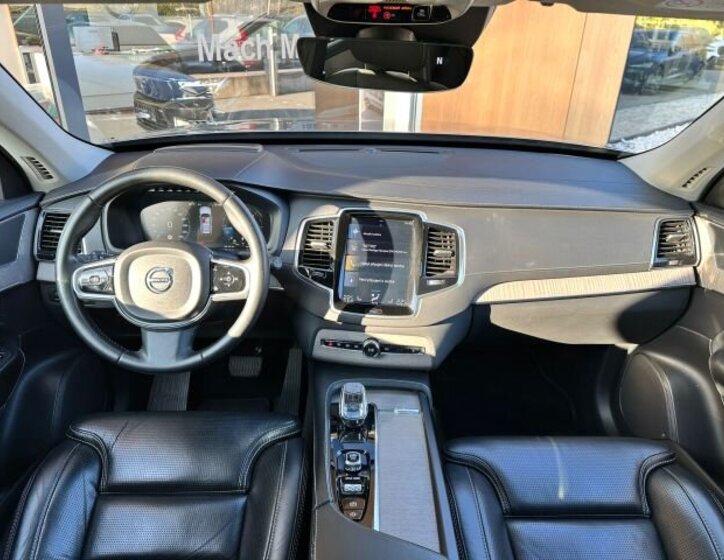 Volvo XC90 SUV 2,0 l 173 kw
