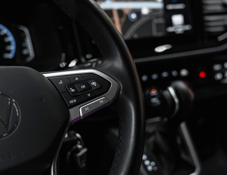 Volkswagen Transporter 17