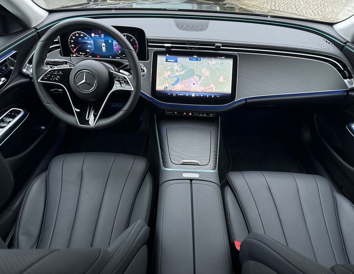 Mercedes-Benz Třídy E 11