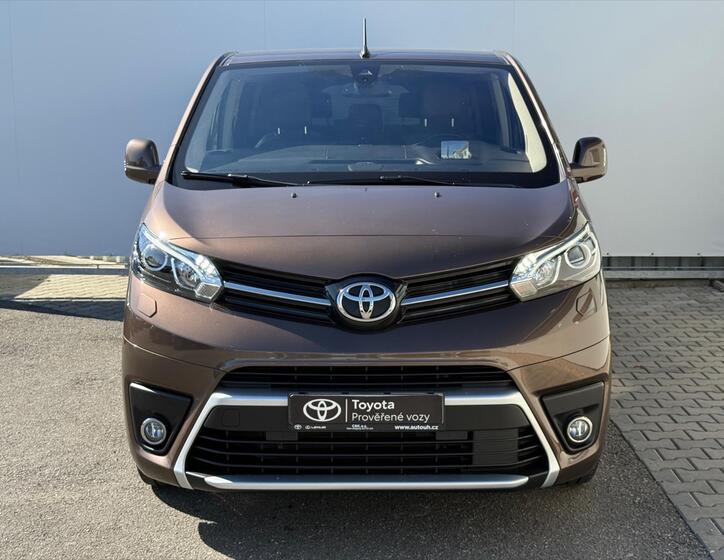 Toyota ProAce Verso 2