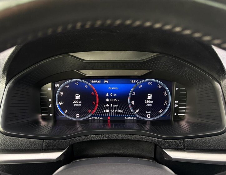 Škoda Karoq Kombi 2,0 l 110 kw