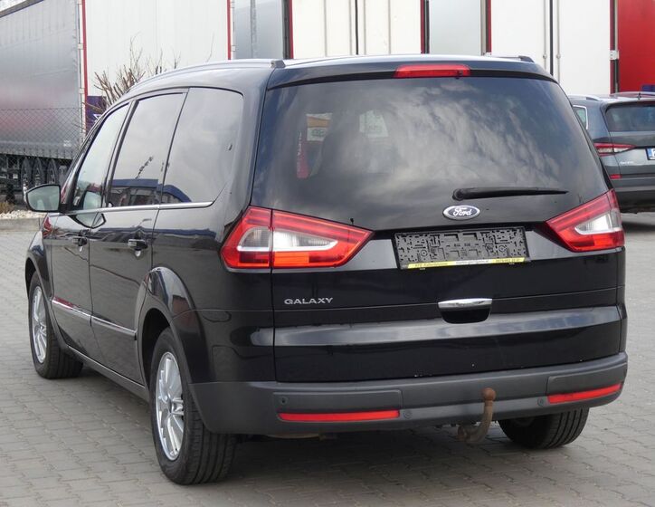 Ford Galaxy 7