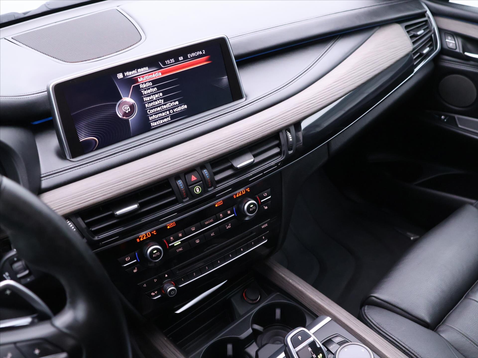 BMW X5 SUV 3,0 l 230 kw