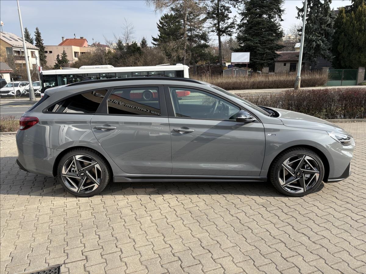 Hyundai i30 Kombi 1,5 l 103 kw