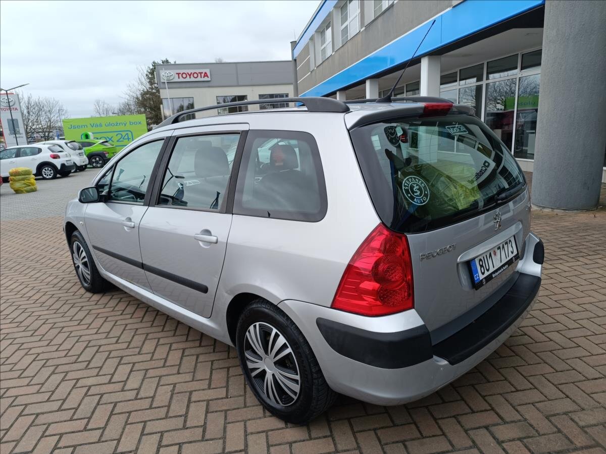 Peugeot 307 Kombi 1,4 l 65 kw