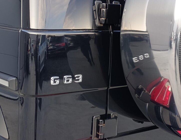 Mercedes-Benz Třídy G SUV / Terénní 5,5 l 400 kw