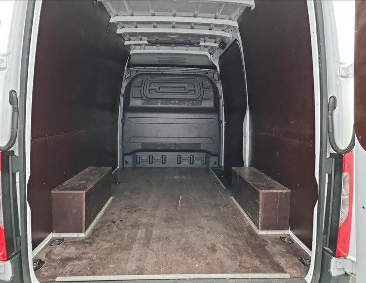 Mercedes-Benz Sprinter Skříň 2,0 l 125 kw