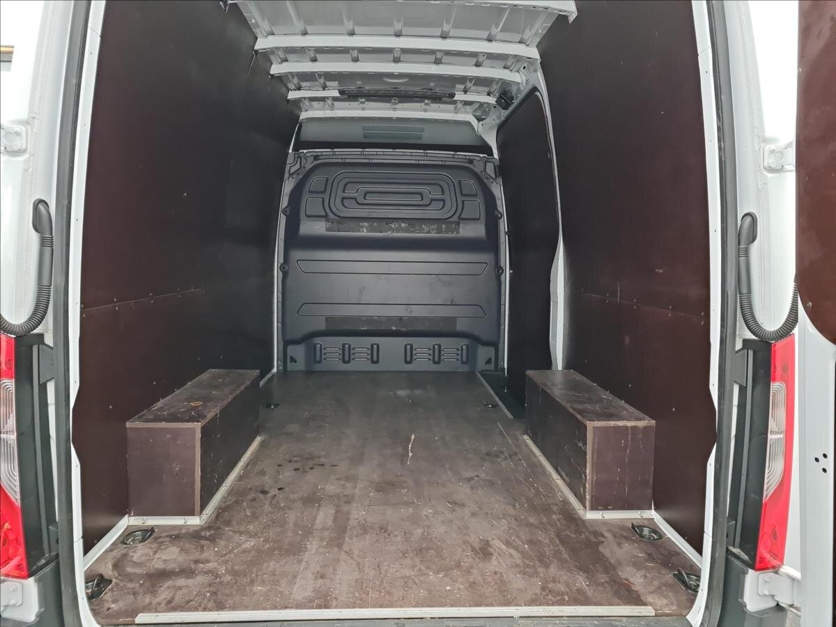 Mercedes-Benz Sprinter Skříň 2,0 l 125 kw