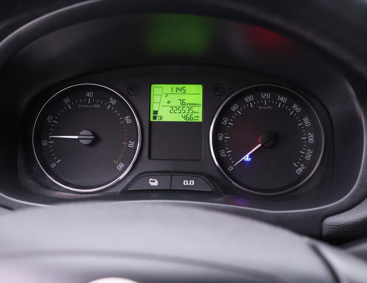 Škoda Roomster MPV 1,2 l 63 kw