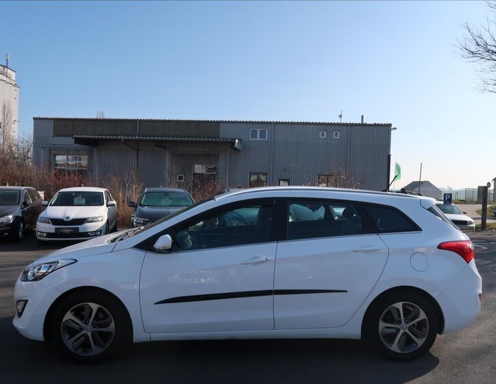 Hyundai i30 Kombi 1,6 l 88 kw